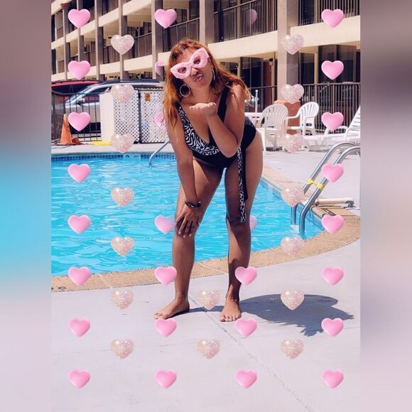 One piece bathing suit - Picture 7 of 15